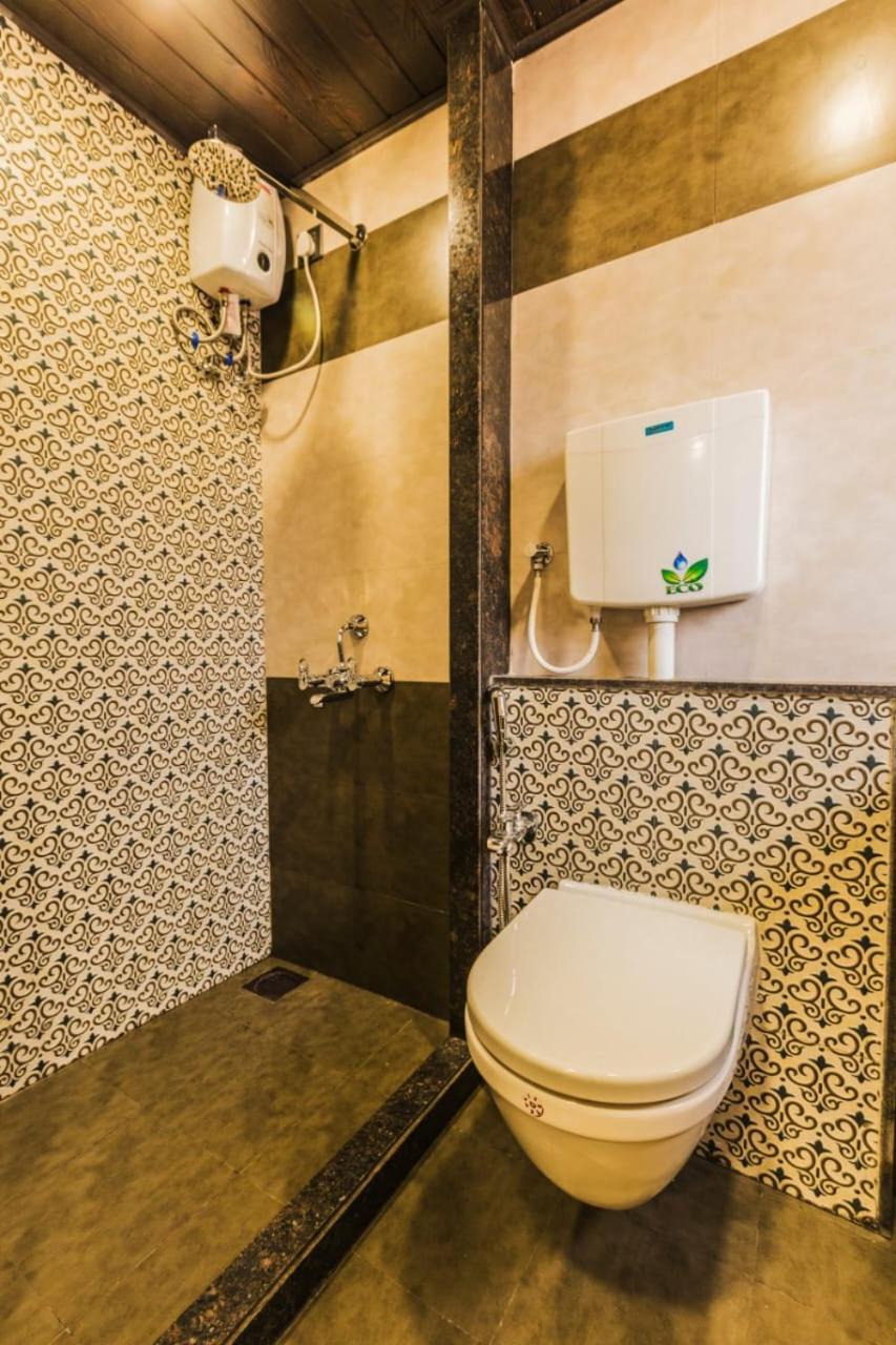 Hotel Golden Crown Mumbai Kültér fotó